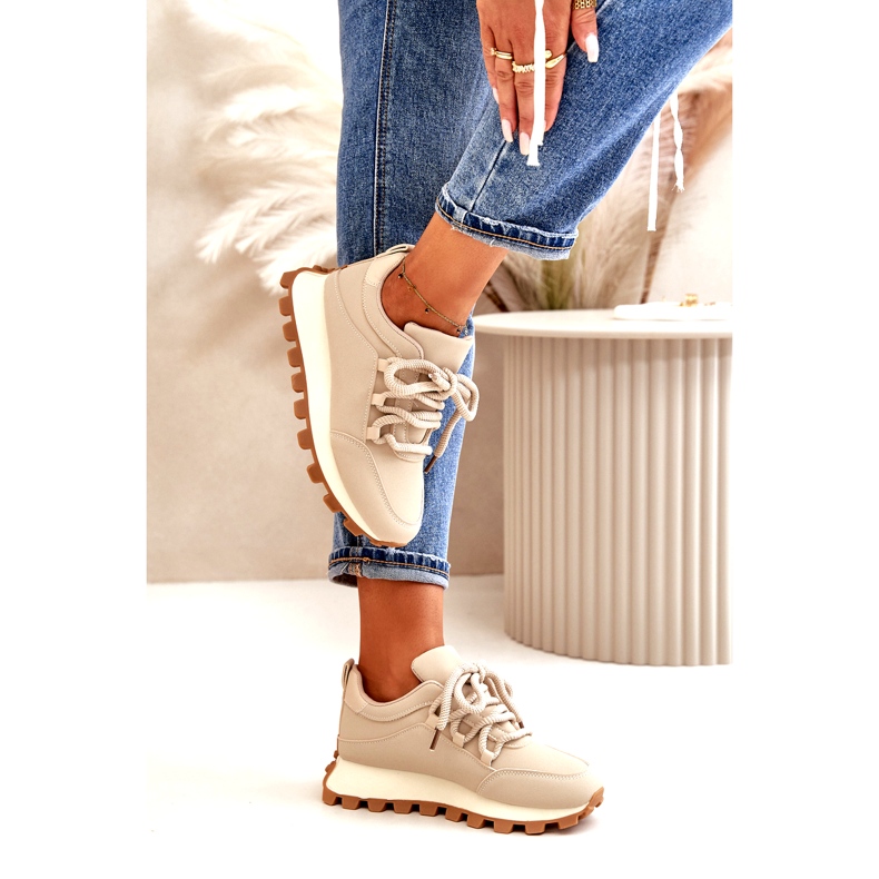 Scarpe sportive: Sneakers su plateau in ecopelle, colore beige 4