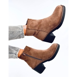 Stivaletti in camoscio con tacco largo Eliza Khaki - Inello marrone 1