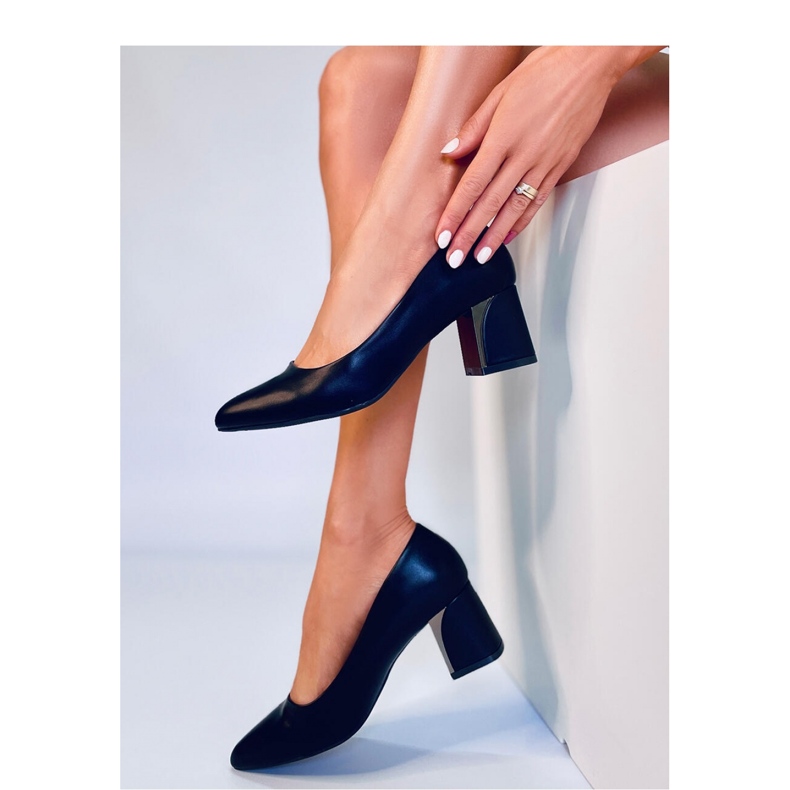 Décolleté nere con tacco alto nero 2