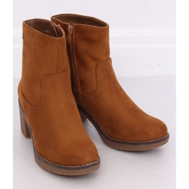 Stivali Cammello Con Tacchi Alti In Gomma marrone 1