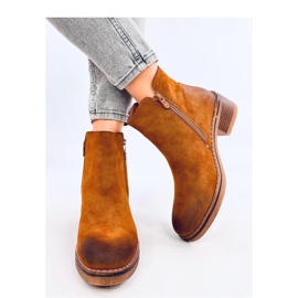 Stivaletti Levere Camel con tacco basso in nabuk - Inello marrone 2