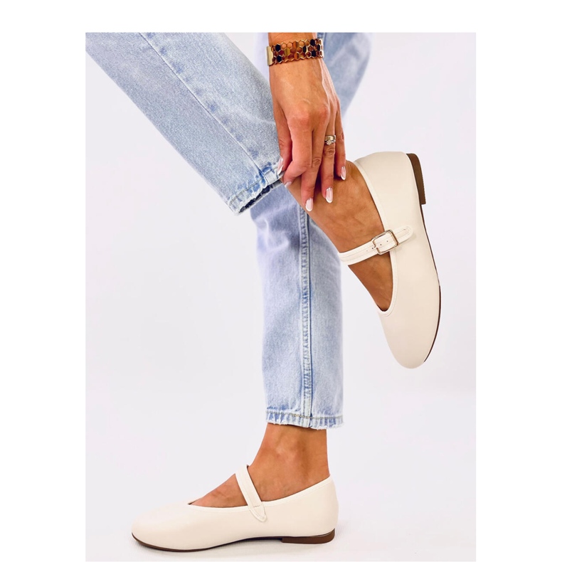 Ballerine con cinturino beige 1
