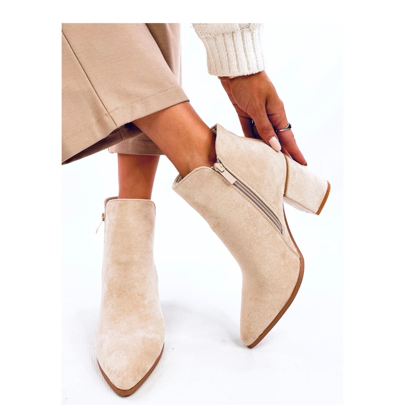 Stivaletti Croix Beige con tacco alto e punta smussata - Inello 2