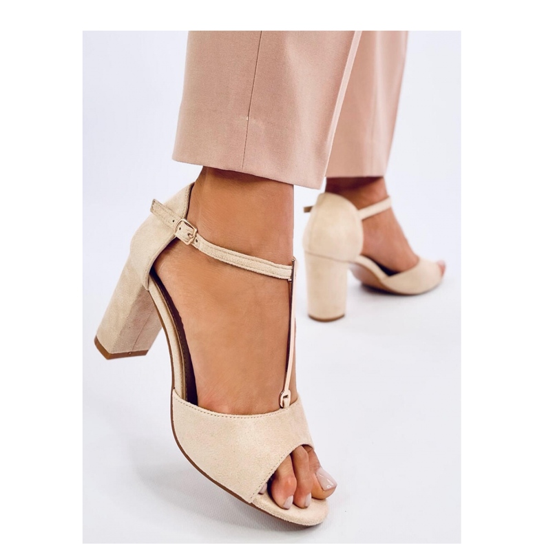 Ferdi Sandali beige con tacco e decorazione oro - Inello 1