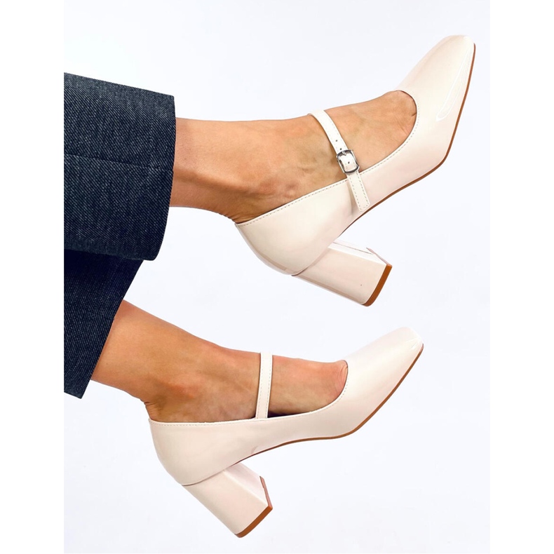 Maddoi Décolleté con tacco alto in vernice beige - Inello 1