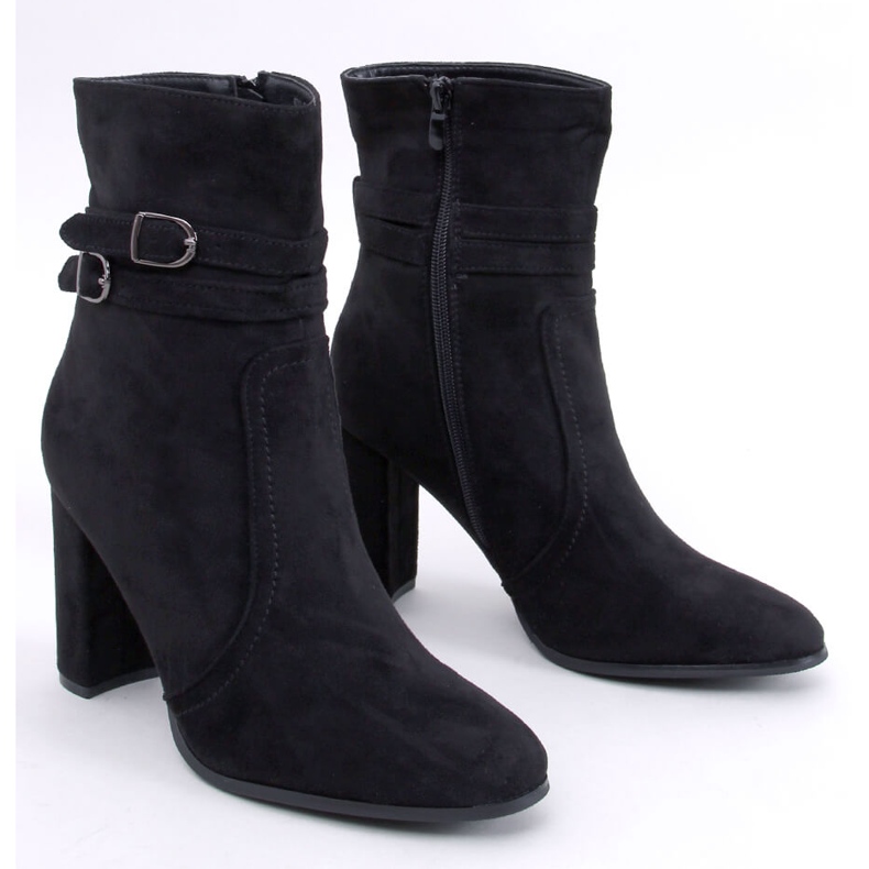 Stivaletti Dianes con tacco alto in camoscio nero 1