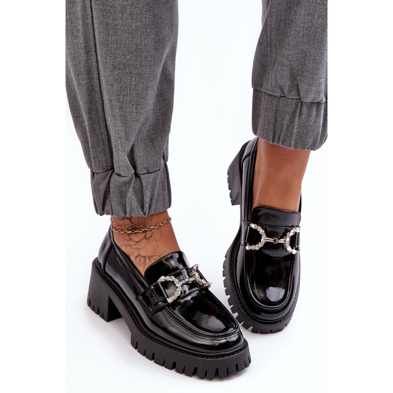 Scarpe col tacco in vernice nera nero 2
