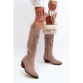 Zazoo Stivali da donna beige con tomaia traforata 2
