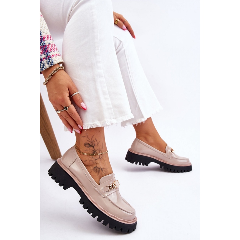 Mocassini con plateau in vernice Beige 2