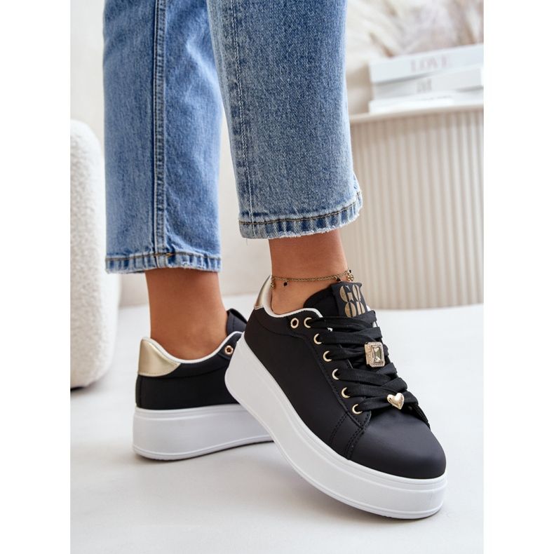 Step in style Scarpe sportive Modello Herbisa EV-307 Nero - Entra con stile 1