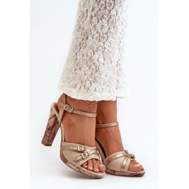 Step in style Sandali Modello Maciejka 06564-22 Beige/Oro - Entra con stile 1