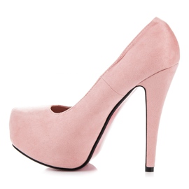 Yes Mile Perni sulla piattaforma rosa 1