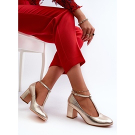Step in style Décolleté Modello Raniyah 834283 Gold - Entra con stile giallo 1