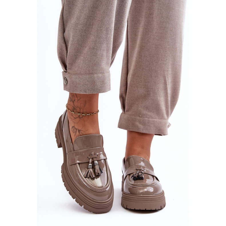 Step in style Scarpe Modello Velenase YL189 Beige Scuro Lakier - Entra con stile 1