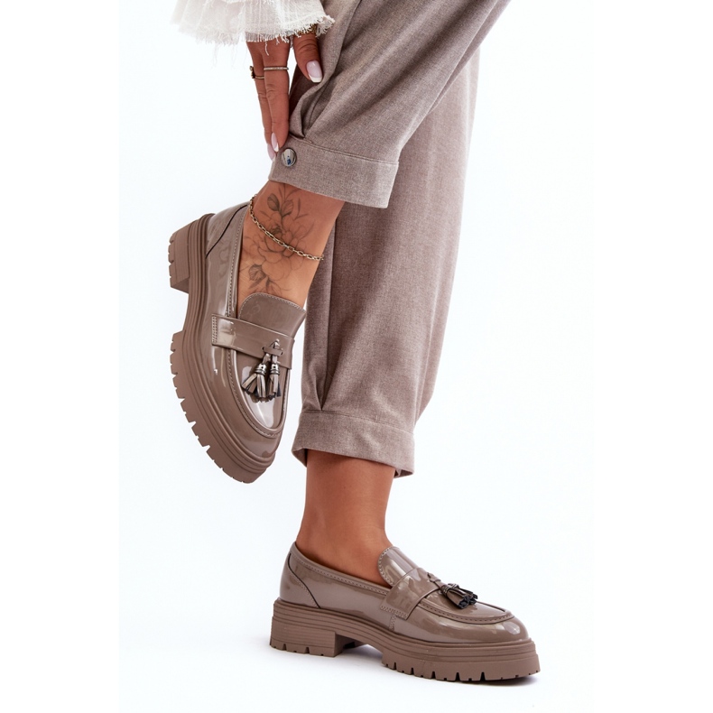 Step in style Scarpe Modello Velenase YL189 Beige Scuro Lakier - Entra con stile 2