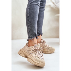 Sneakers da donna beige con suola massiccia 1