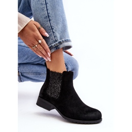 Stivaletti classici da donna realizzati in eco-camoscio Nero 2
