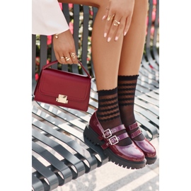 Scarpe in vernice con fibbie bordeaux rosso 1
