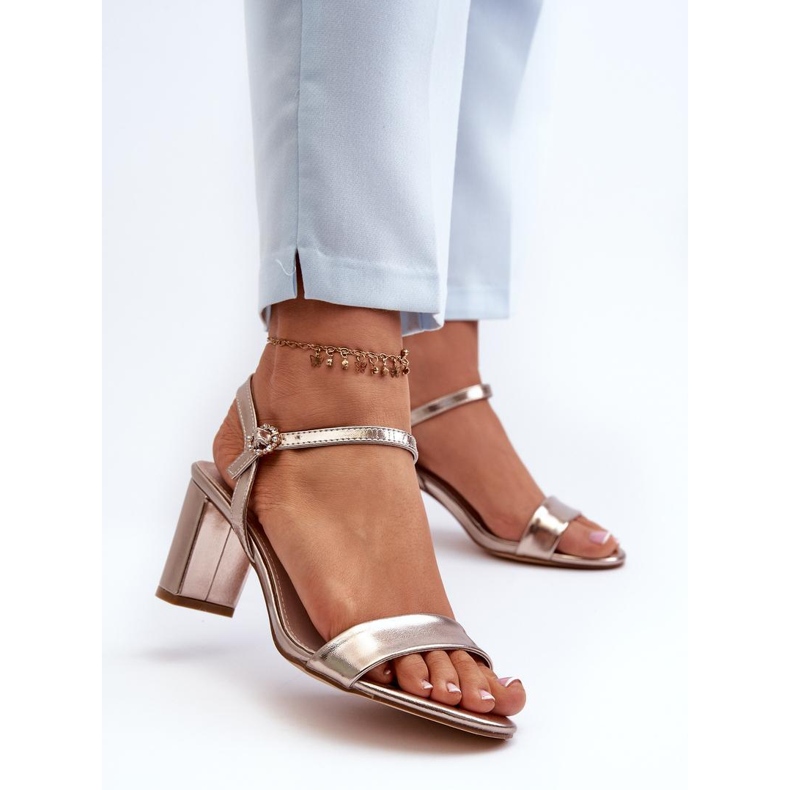 Sandali oro/champagne d'oro 2