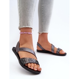 Sandali 82429 Ipanema Vibe Sandalo Fem nero e argento 1