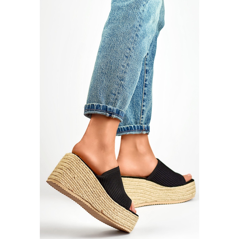 Infradito con zeppa alta 7237B nero 1