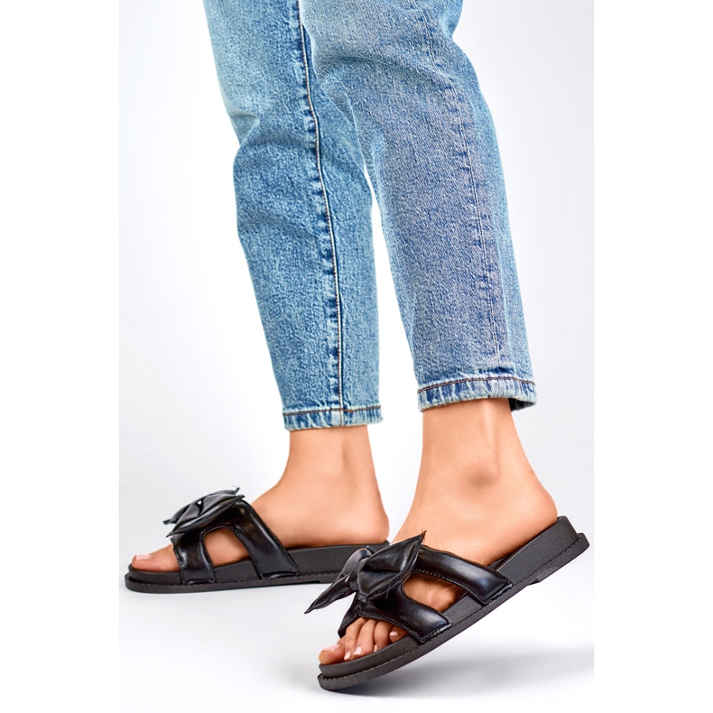 Sandalo Infradito Modello M1806B Nero – PRIMO 1