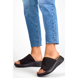 Sandalo Infradito Modello G3188-1B Nero – PRIMO 1
