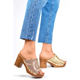 Infradito da donna con tacco alto C388GO, oro giallo 1
