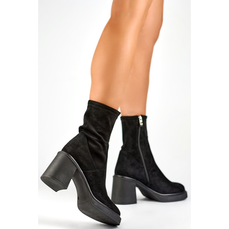 Stivali isolanti da donna GD-FL2202B nero 1