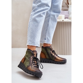 Stivaletti con zeppa e plateau in pelle Maciejka 06702-09 Verde e Oro 2