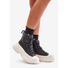 Sneakers isolate in pelle su un'enorme piattaforma Big Star OO274A599 Nero 1