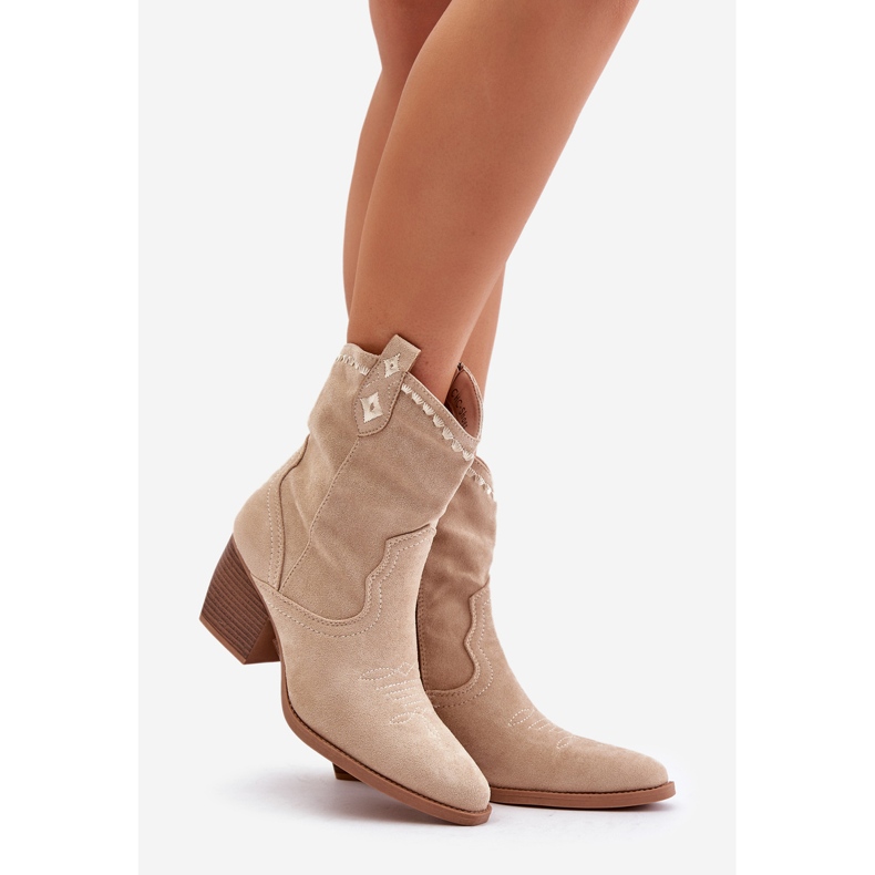 Stivali da cowboy con tacco alto realizzati in eco pelle scamosciata, Narinae beige chiaro 1