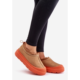 Stivali da neve con plateau Camel Izamine da donna con tomaia bassa marrone 1