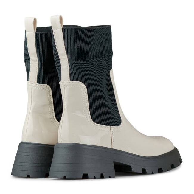 Stivaletti da donna in vernice con tomaia elastica, beige DES925M-BE 2