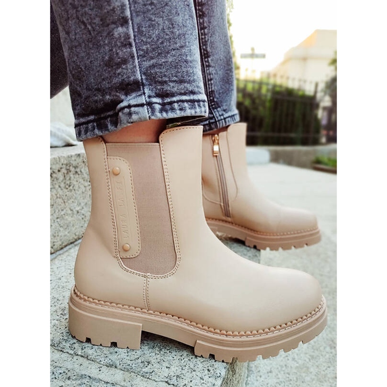 Stivaletti Chelsea da donna con suola spessa, beige Laura La.Fi 250004TA-PU 2