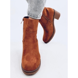 Linzi Stivali cammello con tacco in gomma marrone 1