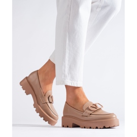 Scarpe da donna Vinceza realizzate in ecopelle beige 1