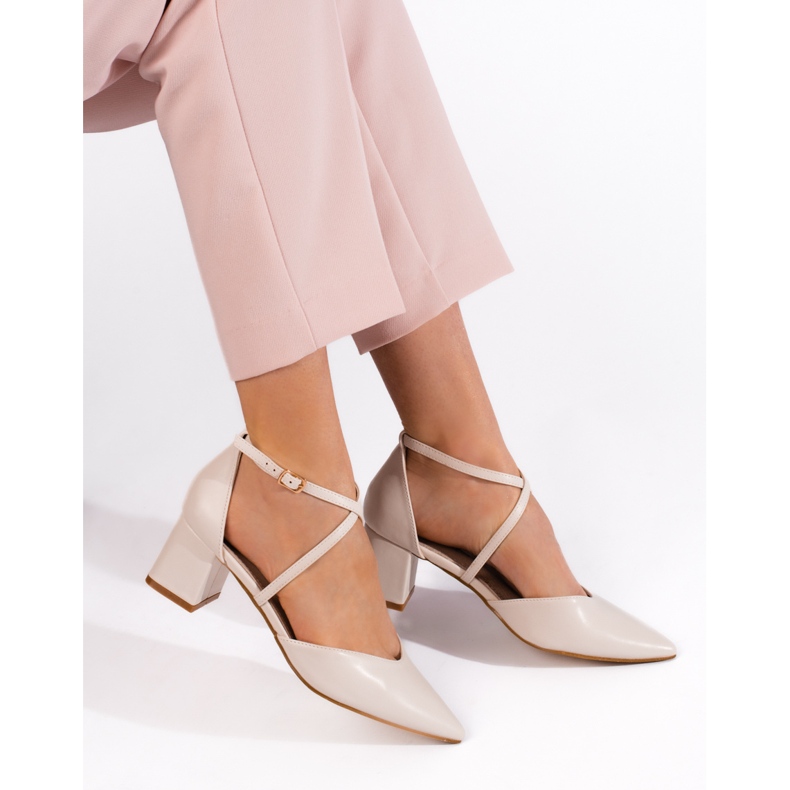 Goodin Sandali a punta da donna beige chiaro 1