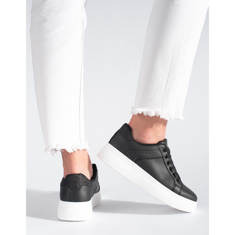 Sneakers nere sulla piattaforma nero 1