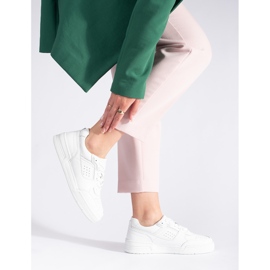 Sneakers bianche sulla piattaforma bianco 1