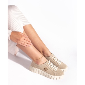 Scarpe platform beige chiaro realizzate in pelle scamosciata 2