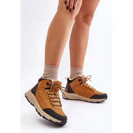 Scarpe da trekking isolate McKeylor 14011 Camel da donna beige 2