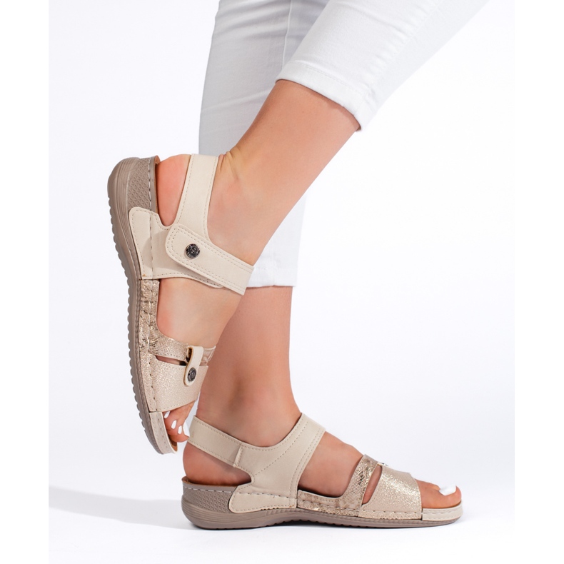 Sandali da donna beige con velcro 2