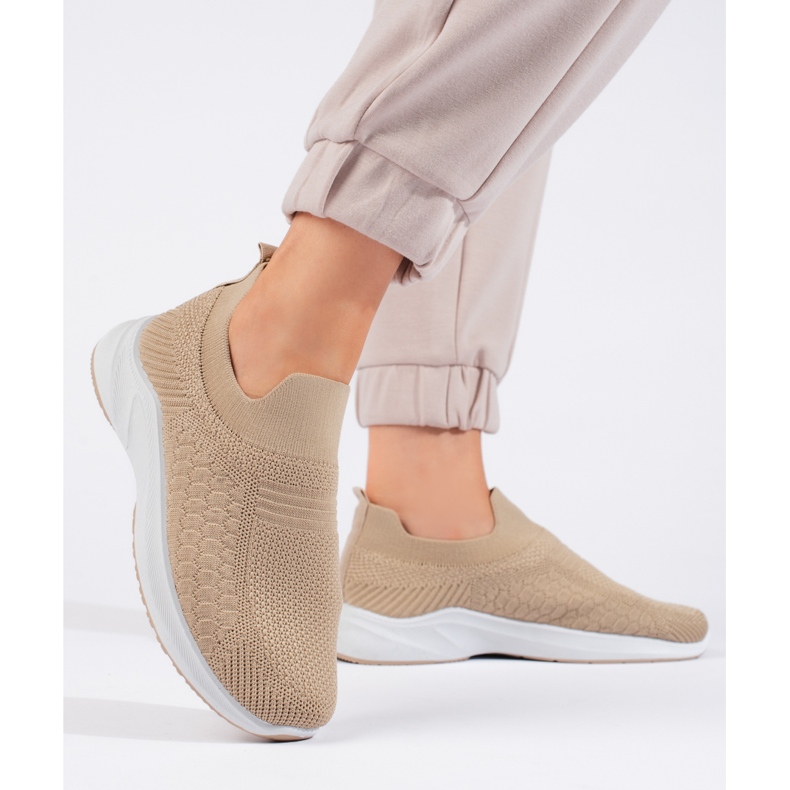 Scarpe sportive in tessuto beige 1