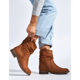 Stivaletti da donna in camoscio marrone 1