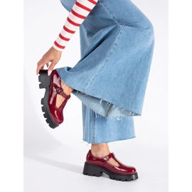 Scarpe da donna in vernice bordeaux con plateau rosso 1