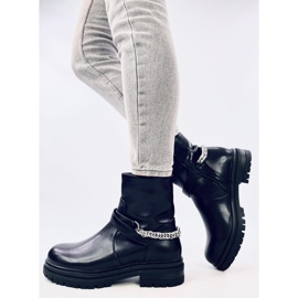 Stivaletti Cindy Black con catena nero 2