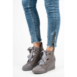 Kylie Stivaletti annodati con nastro grigio 1