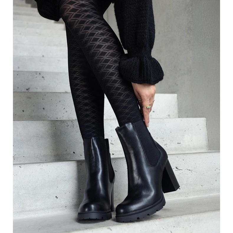 Stivaletti slip-on neri realizzati in ecopelle Motena nero 2