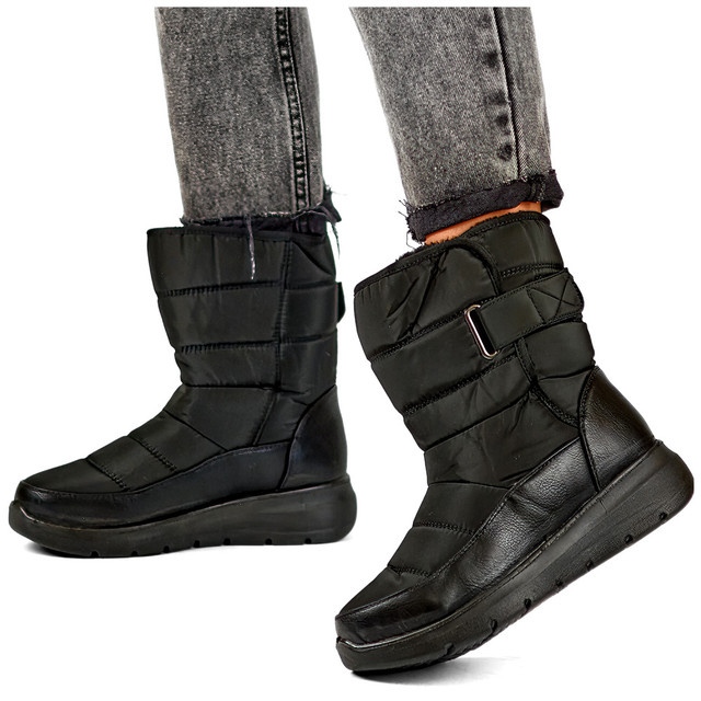 Doposci neri e isolanti con velcro nero 2